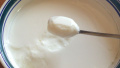 原料自选零添加剂　自制酸奶真那么安全吗？