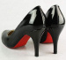 法国鞋品牌Christian　Louboutin红底鞋商标被判无效