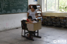 浙江这所小学只剩下一名学生：一个人的考场，一群人的坚守！