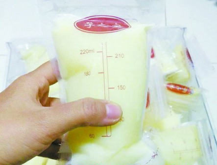 商家网上贩卖冰冻母乳 质量难保证交易涉嫌违