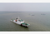 中国海警舰艇编队8月24日在中国钓鱼岛领海内巡航