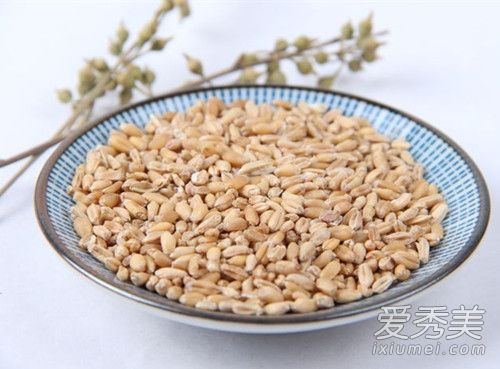 浮小麦是什么样的?浮小麦的功效与作用-中国搜